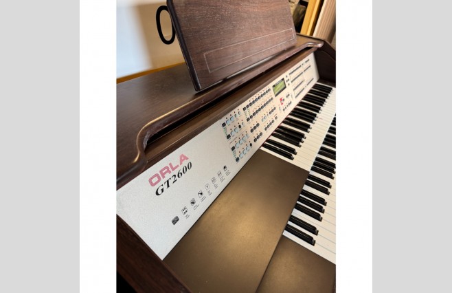 Orla GT2600 Organ, Used Sold As Seen Bargain (SN:05047485) - Image 8